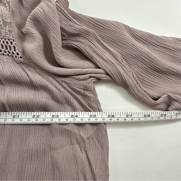 Boho JohnPaulRichard Flowy Embroidered Blouse 3/4 Puff Sleeves V Neck Plus 1X - Picture 7 of 9